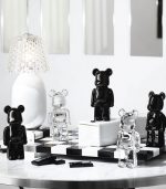 BEARBRICK BACCARAT PRETO - Imagem 2