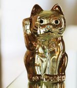 GATO MANEKI NEKO DOURADO - Imagem 2